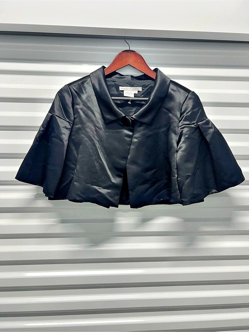 Maggy London Black Cape Size 12 Like New